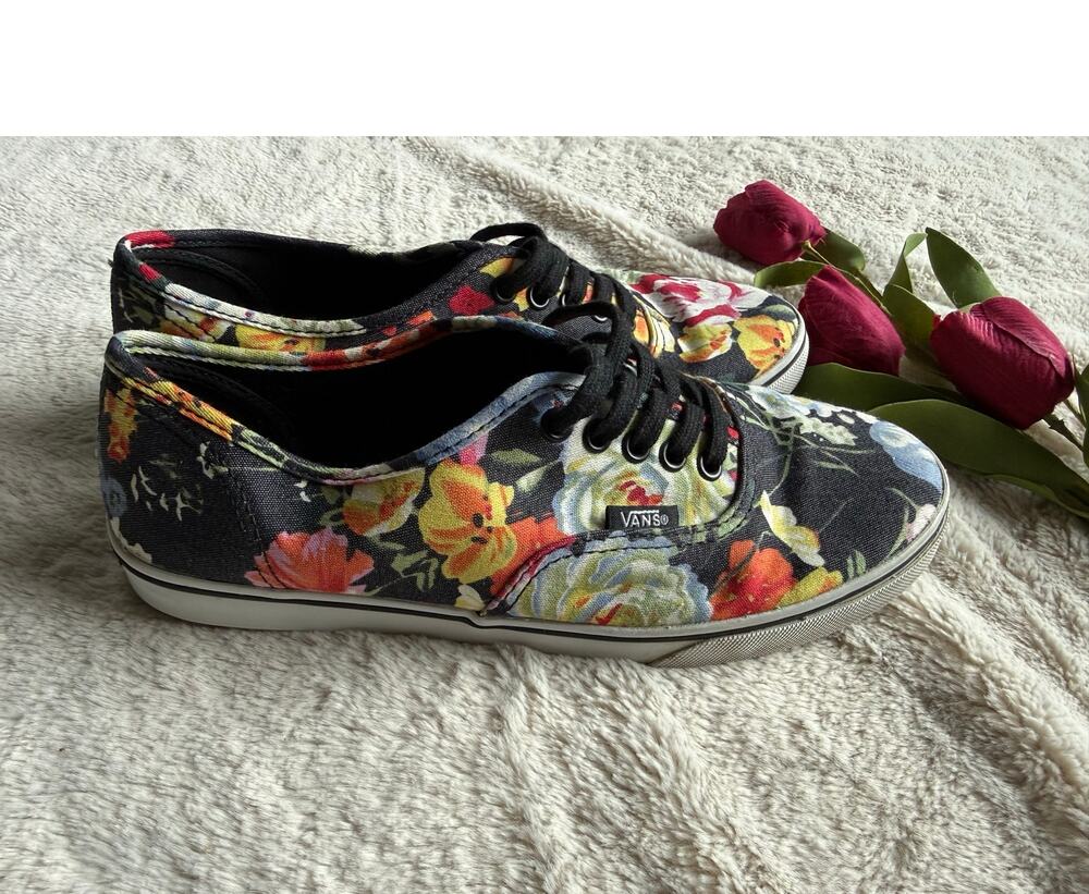 Vans Lo Pro Floral Sneaker Size 7.0